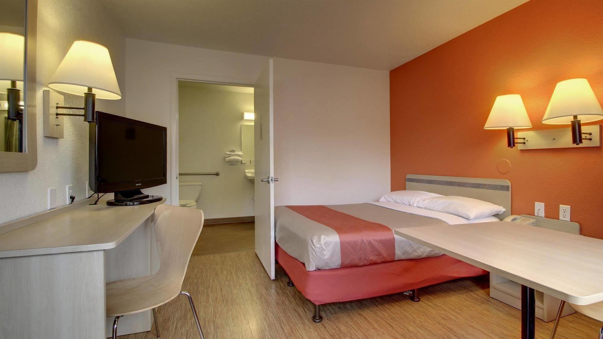 Motel 6 Elizabethtown Eksteriør billede